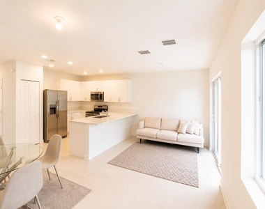 5085 Sw 37th Street - Photo Thumbnail 14