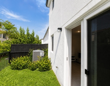 5085 Sw 37th Street - Photo Thumbnail 17
