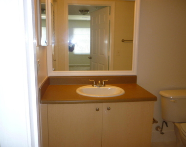 4211 San Marino Boulevard - Photo Thumbnail 14