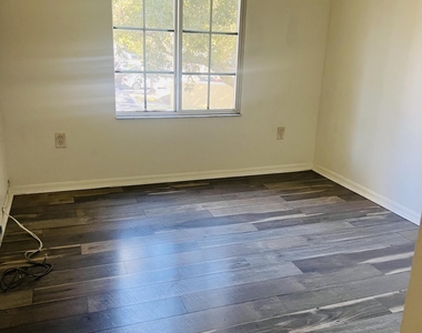 4211 San Marino Boulevard - Photo Thumbnail 10