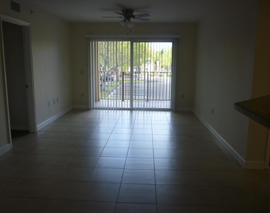 4211 San Marino Boulevard - Photo Thumbnail 6