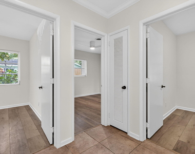 606 Paulina Road - Photo Thumbnail 30