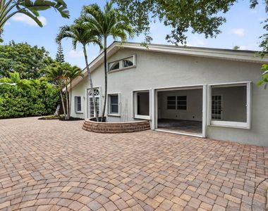 606 Paulina Road - Photo Thumbnail 46