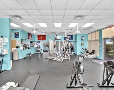 1009 Sw 3rd Way - Photo Thumbnail 21