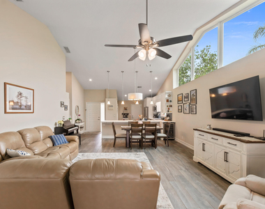 1401 Mahogany Place - Photo Thumbnail 6