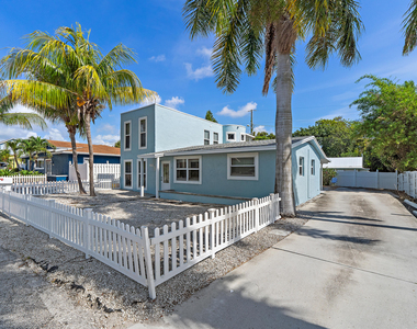 1779 Len Drive - Photo Thumbnail 2