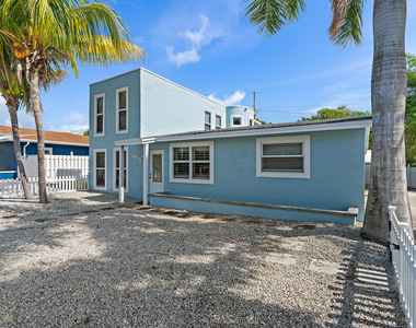 1779 Len Drive - Photo Thumbnail 7