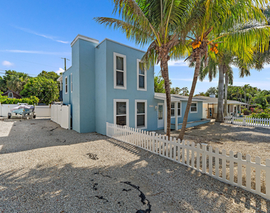 1779 Len Drive - Photo Thumbnail 9