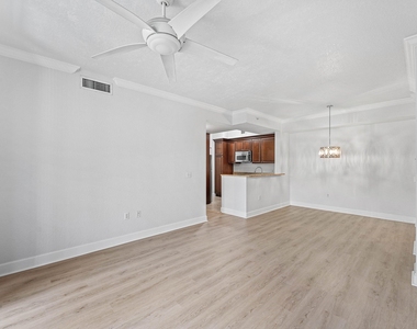 3308 Renaissance Way - Photo Thumbnail 5