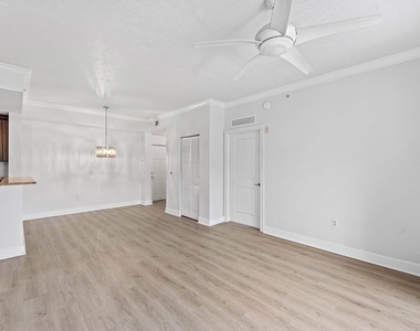 3308 Renaissance Way - Photo Thumbnail 4