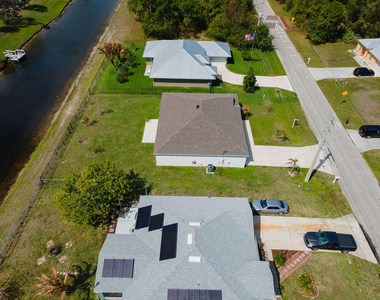 138 Sw Carter Avenue - Photo Thumbnail 6