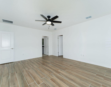 138 Sw Carter Avenue - Photo Thumbnail 40
