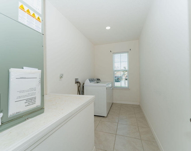 138 Sw Carter Avenue - Photo Thumbnail 54