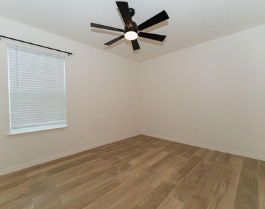 138 Sw Carter Avenue - Photo Thumbnail 27