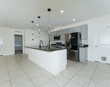 138 Sw Carter Avenue - Photo Thumbnail 15