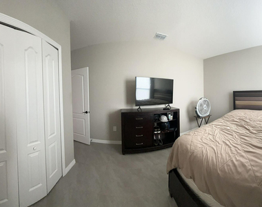 10638 Sw Vasari Way - Photo Thumbnail 16