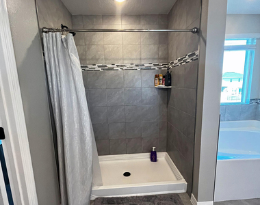 10638 Sw Vasari Way - Photo Thumbnail 5