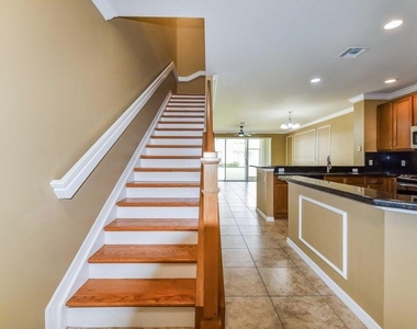 9687 Lago Drive - Photo Thumbnail 2