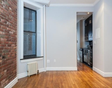 250 Mott Street - Photo Thumbnail 1