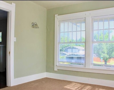 2224 Nw 16th Street - Photo Thumbnail 9