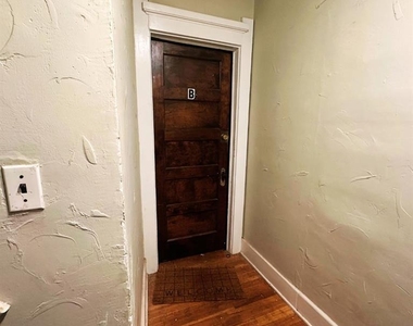 2224 Nw 16th Street - Photo Thumbnail 4