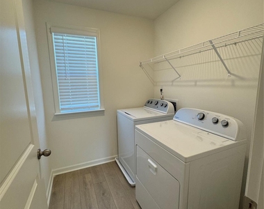 1020 Cunningham Farm Drive - Photo Thumbnail 29