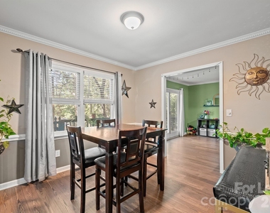 16003 Molokai Drive - Photo Thumbnail 10