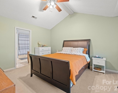 16003 Molokai Drive - Photo Thumbnail 23