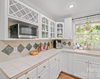 16003 Molokai Drive - Photo Thumbnail 16