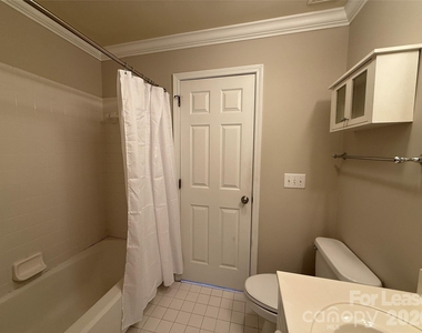 7834 Village Harbor Drive - Photo Thumbnail 11