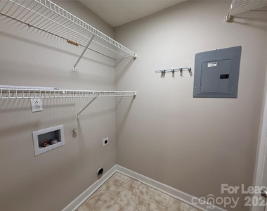 7834 Village Harbor Drive - Photo Thumbnail 15
