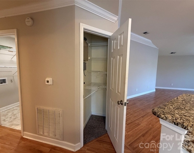7834 Village Harbor Drive - Photo Thumbnail 22