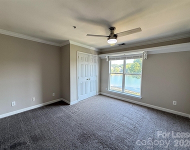 7834 Village Harbor Drive - Photo Thumbnail 14