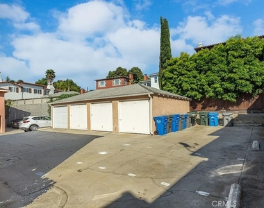702 S Pacific Coast Highway - Photo Thumbnail 13