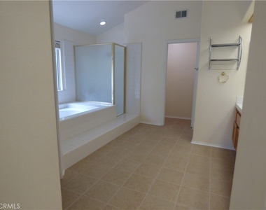 516 Monteleone - Photo Thumbnail 9