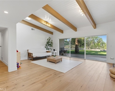 5618 Wilhelmina Avenue - Photo Thumbnail 3
