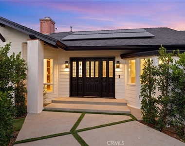6016 N Woodlake Avenue - Photo Thumbnail 25