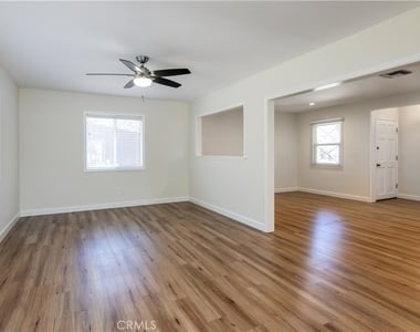 22436 Ave San Luis - Photo Thumbnail 1