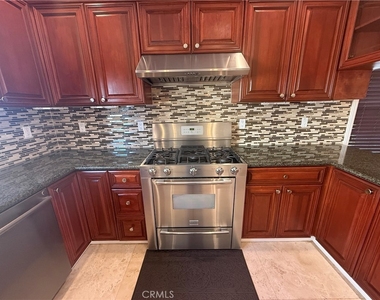 4015 W 133rd - Photo Thumbnail 3