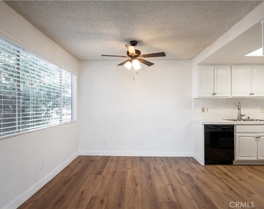 972 W 14th - Photo Thumbnail 16