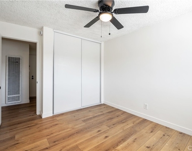 972 W 14th - Photo Thumbnail 6