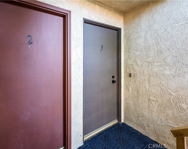 972 W 14th - Photo Thumbnail 2
