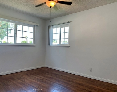11105 Milano Avenue - Photo Thumbnail 18