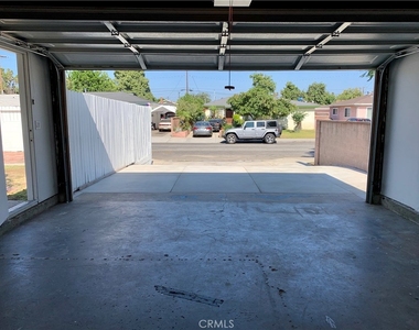11105 Milano Avenue - Photo Thumbnail 25