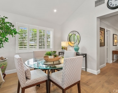 409 Poinsettia Ave. - Photo Thumbnail 5