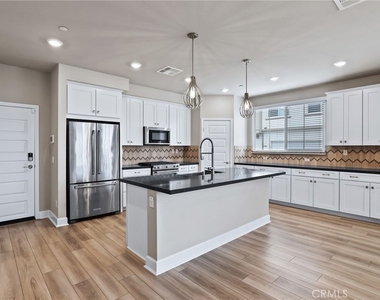 19109 Azul Lane - Photo Thumbnail 7