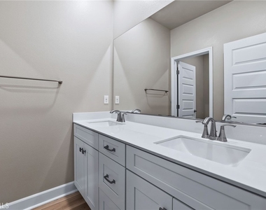 19109 Azul Lane - Photo Thumbnail 16