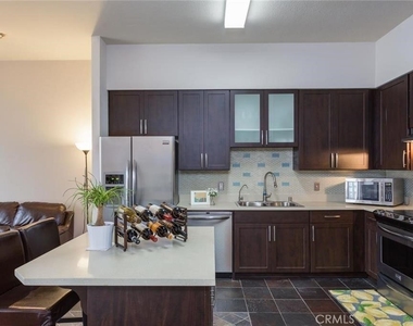 388 E Ocean Boulevard - Photo Thumbnail 1