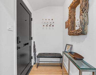 5614 Coliseum Street - Photo Thumbnail 2
