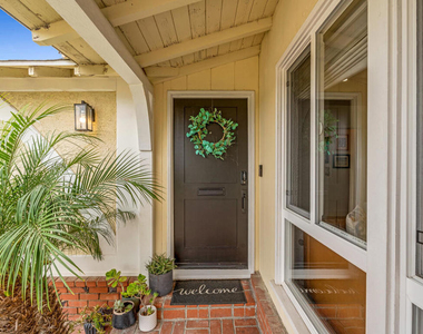 5614 Coliseum Street - Photo Thumbnail 1